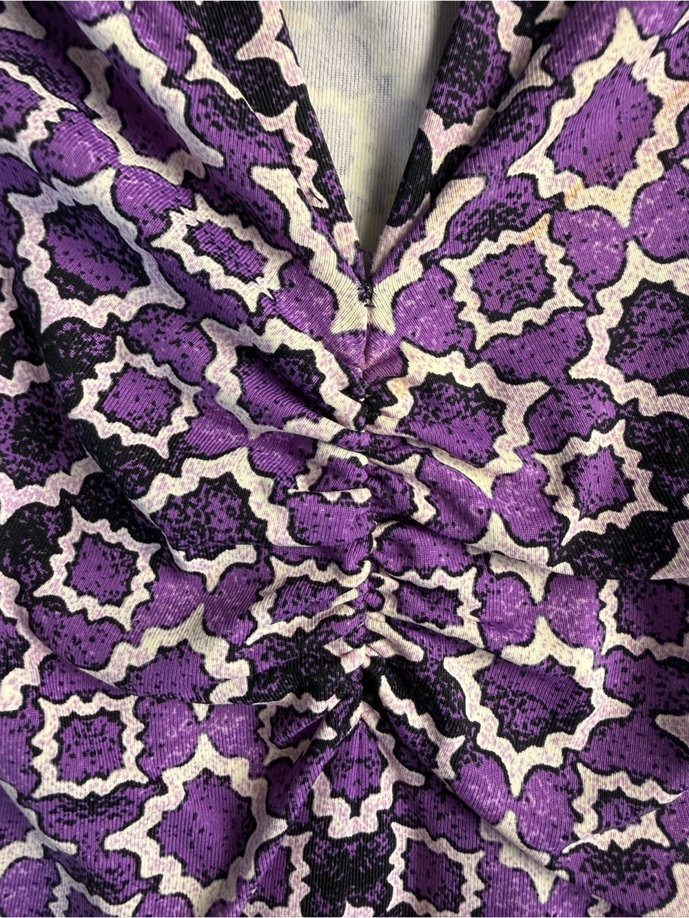 J.McLaughlin Catalina Cloth Purple Geometric Print V-Neck Knit Top Size Large - Picture 6 of 9